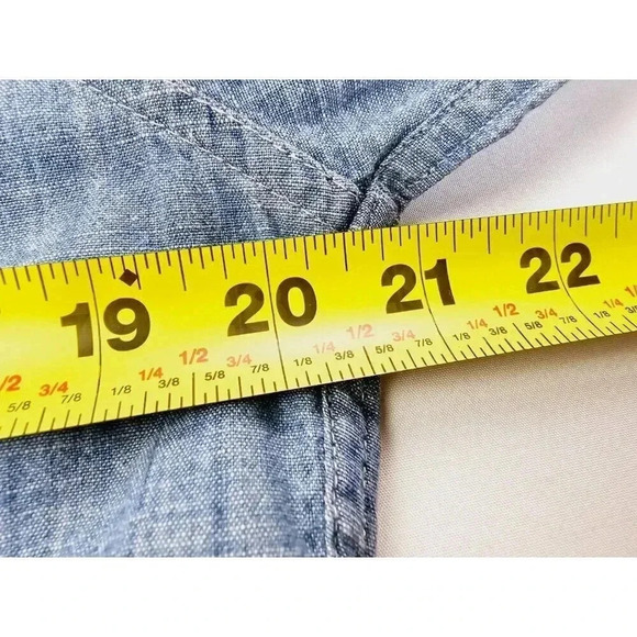 Abercrombie & Fitch Size Small Blue Denim Long Sleeve Logo Tag L/S Muscle Shirt - Picture 2 of 8